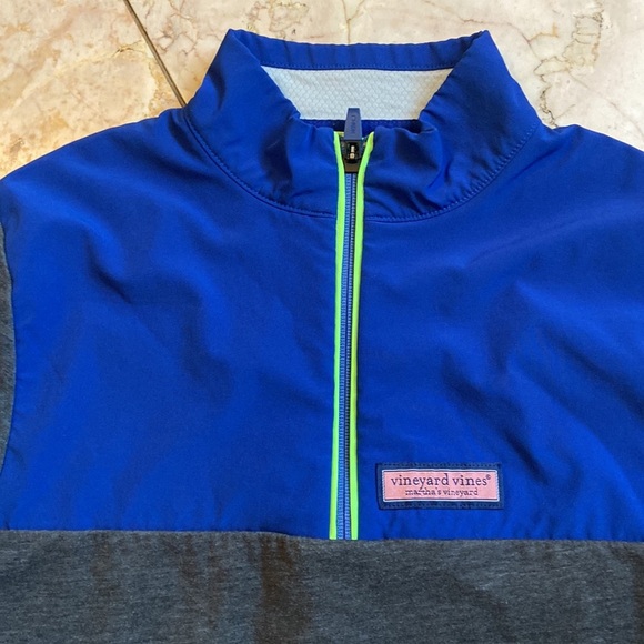 Vineyard Vines performance quarter zip - Picture 2 of 5